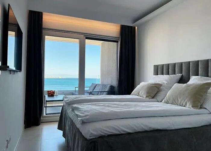 Posidonia Punta Prima *